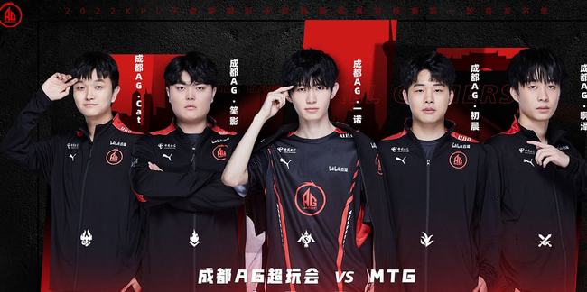 截然不同的